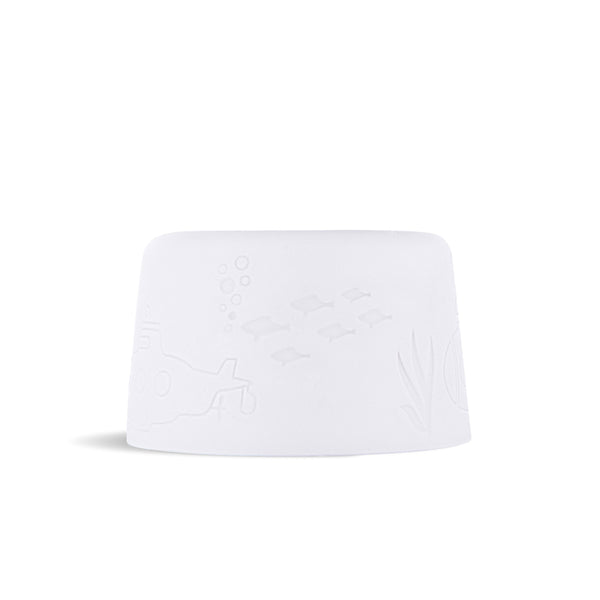 Diffuseur blanc Cera BB pour huiles essentielles avec motifs de sous marin et poissons.